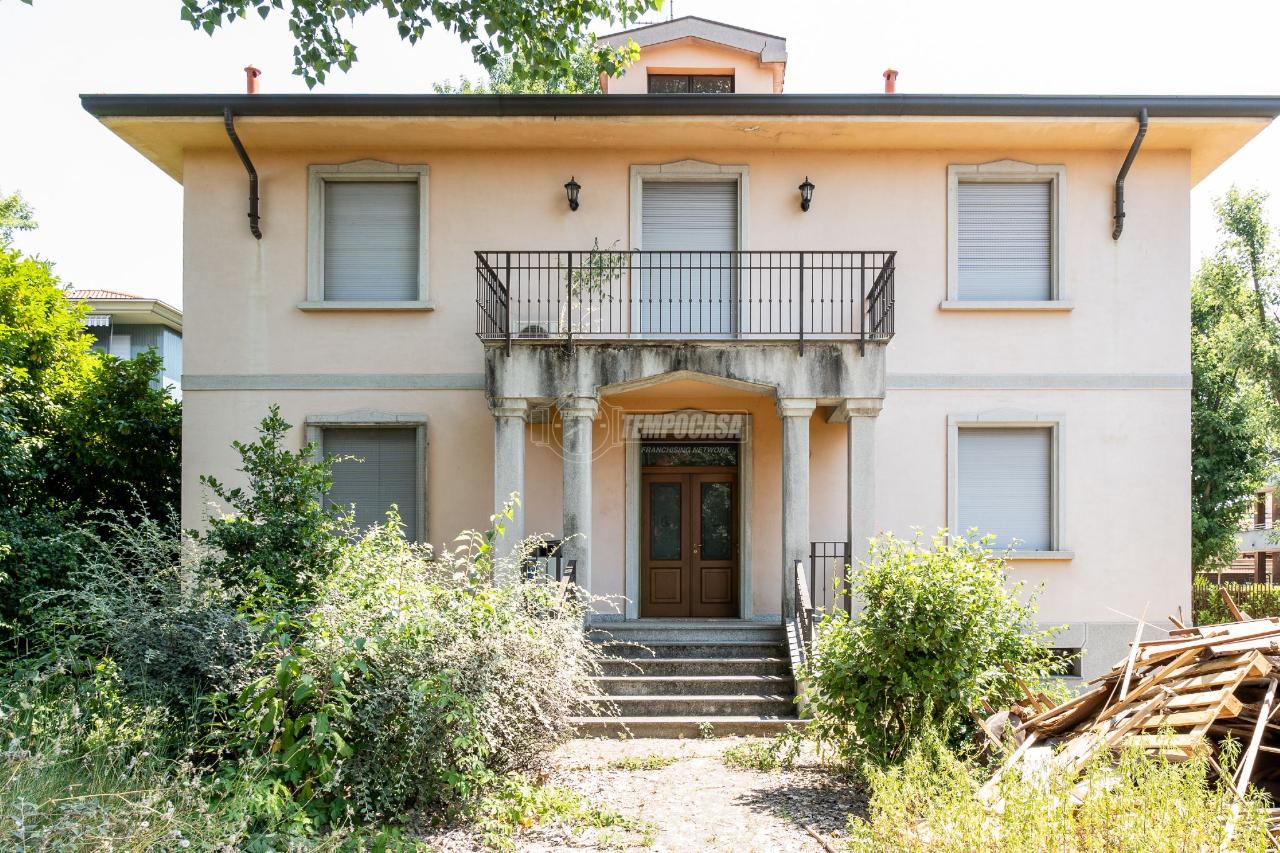 Villa in vendita a Cormano