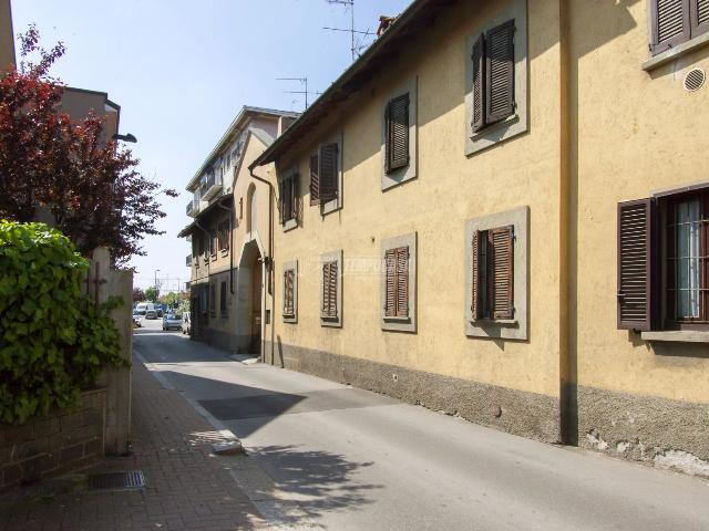 2-room flat in Via XXIV Maggio 7, Cormano - Photo 1