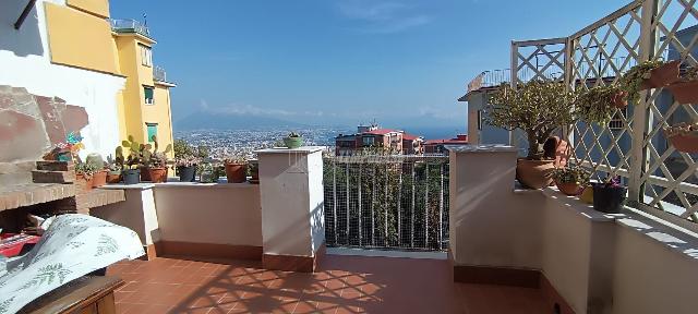 3-room flat in Via Enrico Presutti, Napoli - Photo 1