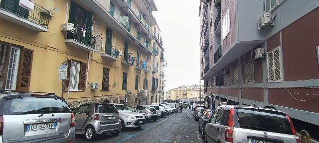 Geschäft, Napoli - Foto 1