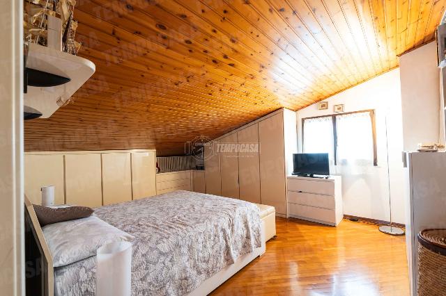 2-room flat in {3}, - Photo 1