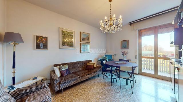 2-room flat in {3}, Viale Ungheria - Photo 1