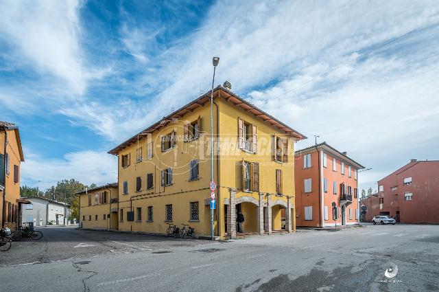 Vierzimmerwohnung in Piazza della Repubblica, Galliera - Foto 1