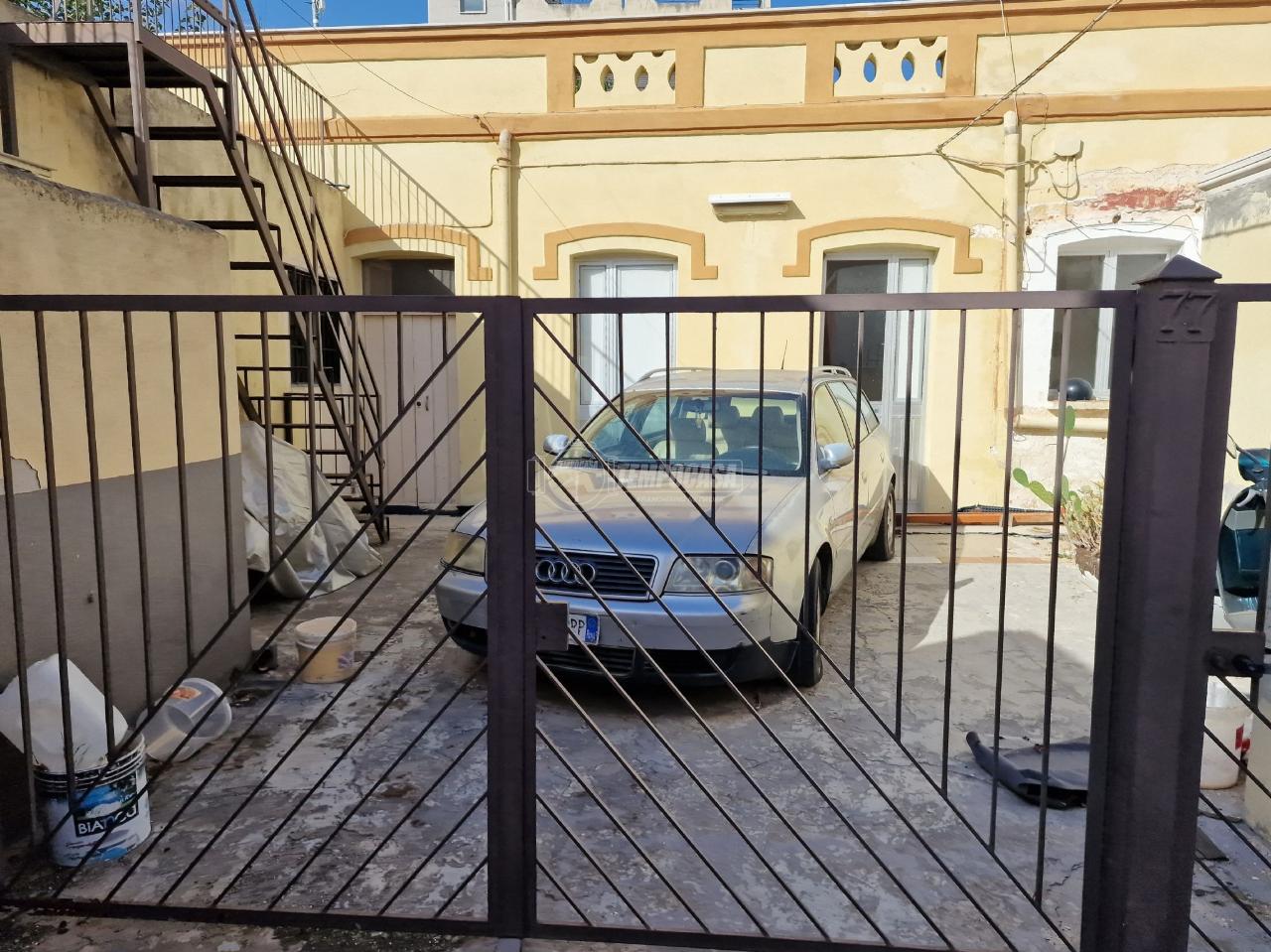 Casa indipendente in vendita a Bari