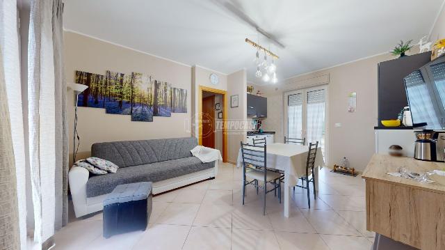 3-room flat in Via Nazario Sauro, Casamassima - Photo 1