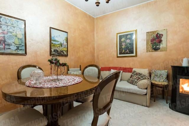 2-room flat, Mariano Comense - Photo 1