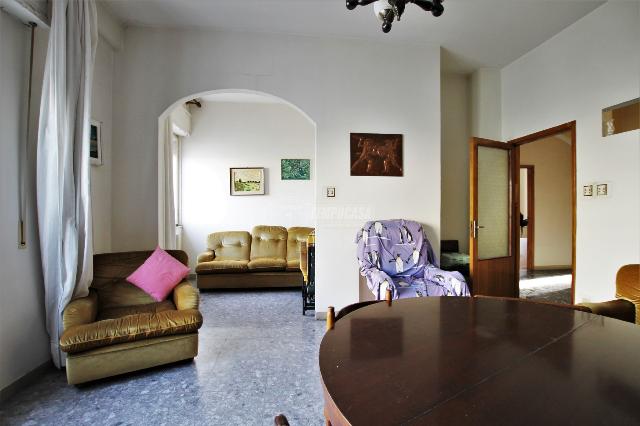 4-room flat in {3}, Via Enzo Ficcadenti 17 - Photo 1