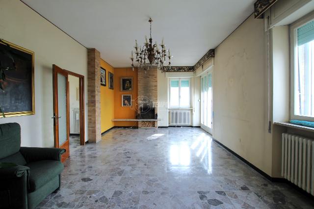 4-room flat in Via Medaglie d'Oro 21, Fermo - Photo 1