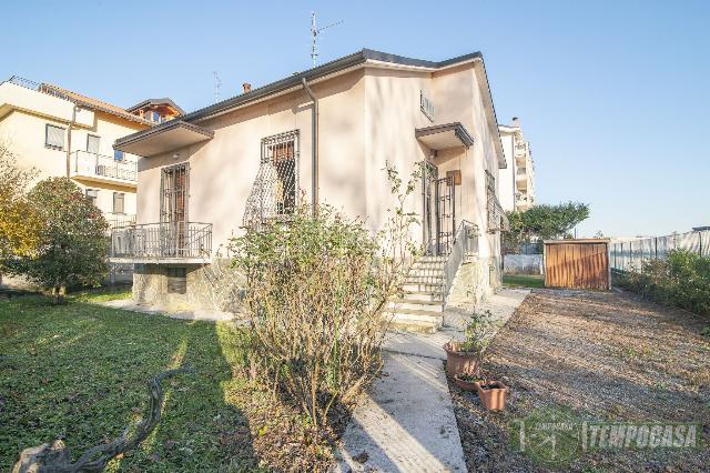 Villa in Via Campania 52, Monza - Foto 1