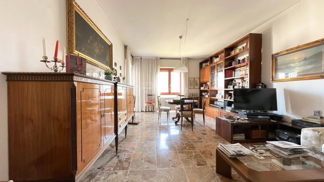 Appartamento in vendita a Vedano Al Lambro