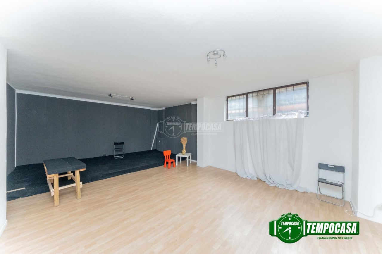 Negozio in , Monza - Foto 1