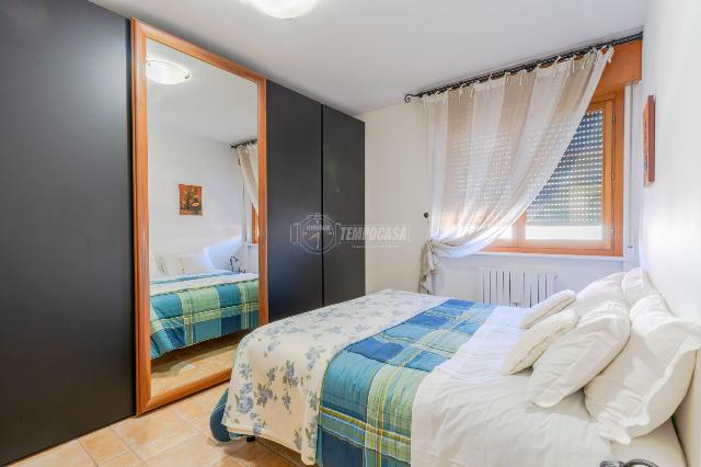 2-room flat in Via Guido Cavallotti, Civitanova Marche - Photo 1