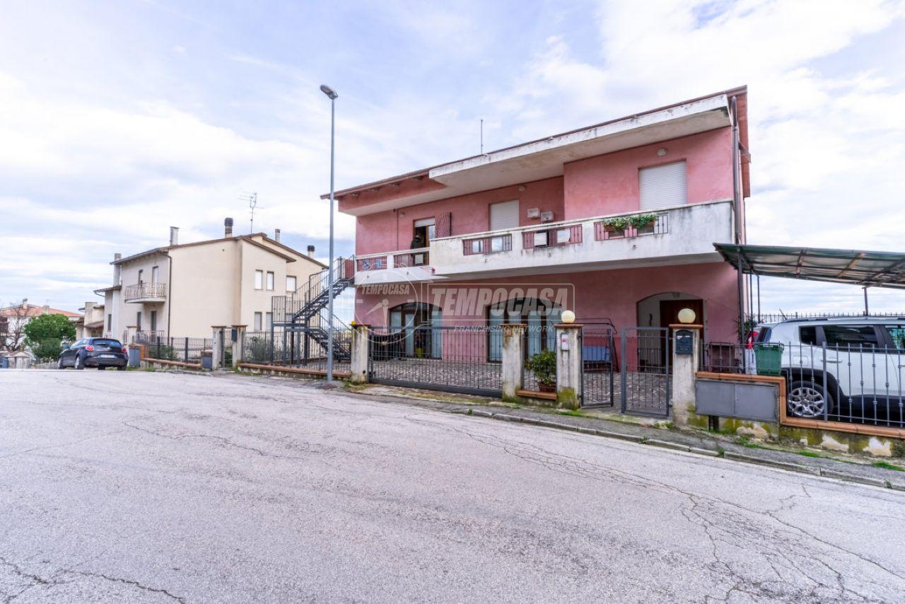 Casa indipendente in vendita a Montegranaro