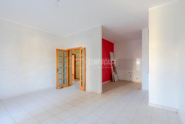 3-room flat in Viale Zaccagnini 58, Montegranaro - Photo 1