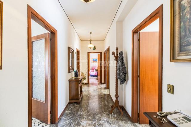 Vierzimmerwohnung in Via Fratelli Kennedy 38, Monte San Giusto - Foto 1