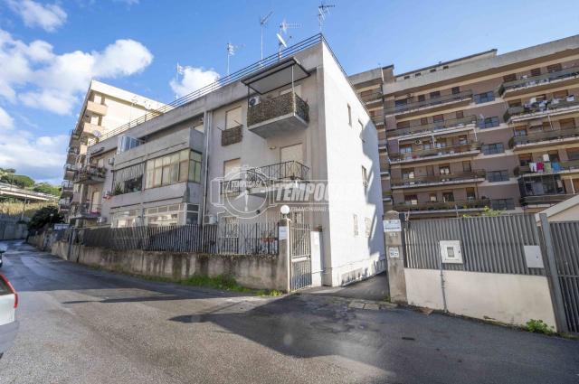 2-room flat, Messina - Photo 1