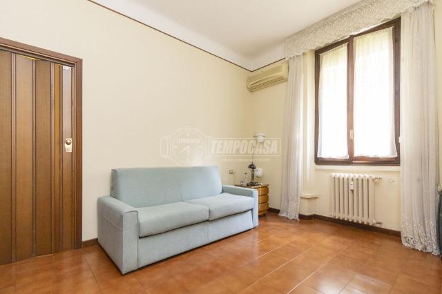 One-room flat in {3}, Via Pigello Portinari 2 - Photo 1