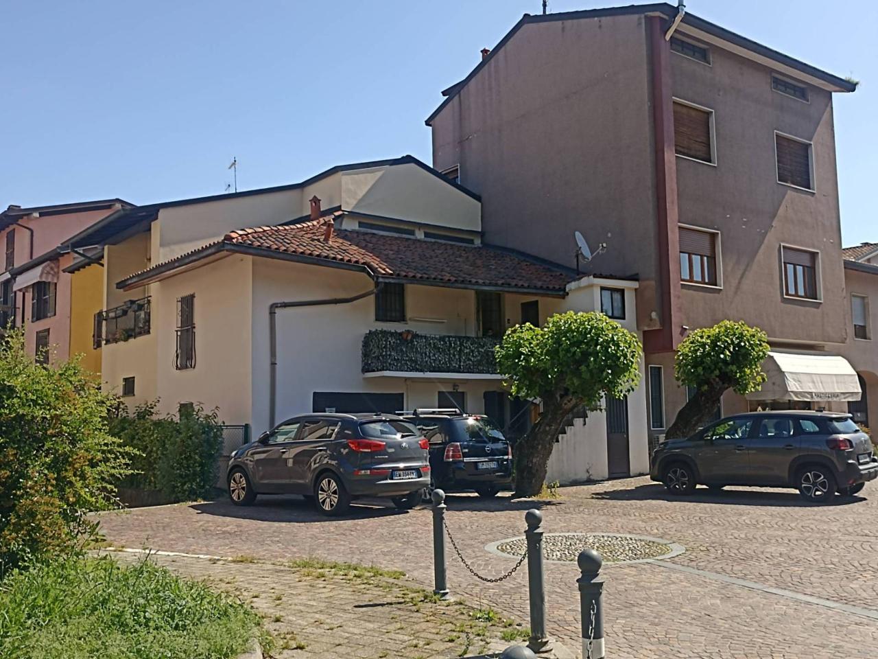 Casa indipendente in vendita a Ronco Briantino