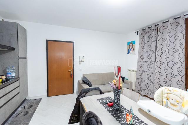 2-room flat in {3}, - Photo 1