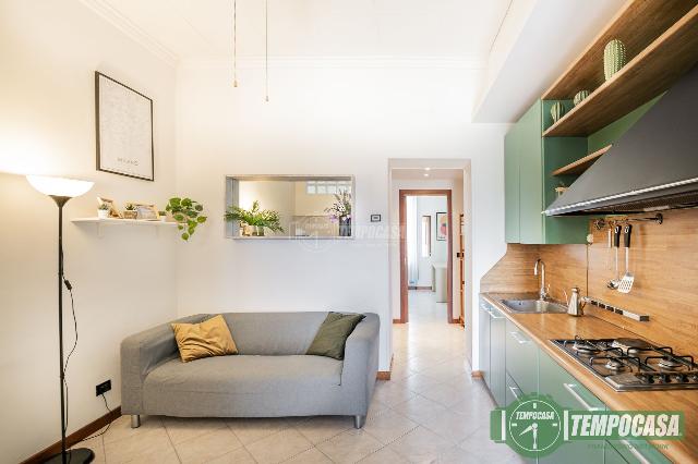 2-room flat in Via Padana Superiore 141, Vimodrone - Photo 1