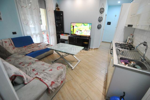 3-room flat in Via Italia 4/E, Cesate - Photo 1