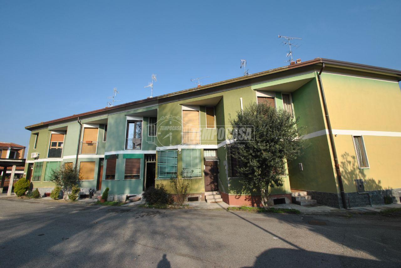 Casa indipendente in vendita a Cesate