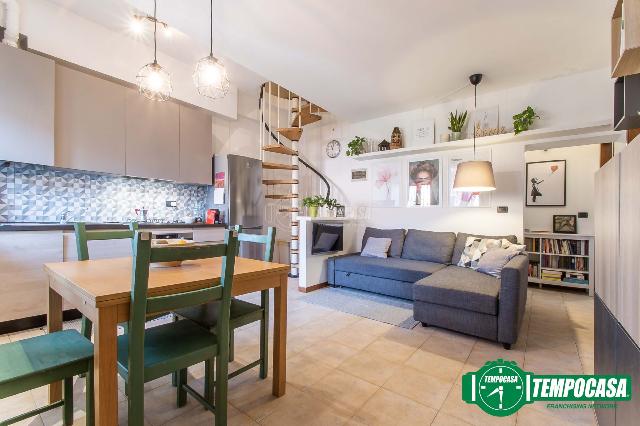 4-room flat in Via Giannetto Mattei, Arese - Photo 1