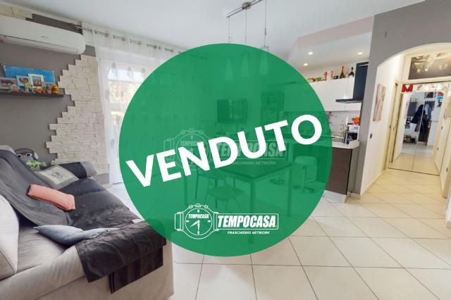 3-room flat in Via Pecchenini 21, Cinisello Balsamo - Photo 1