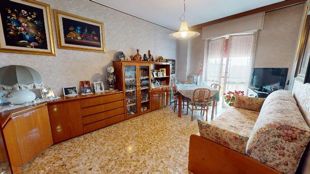 4-room flat in Via Casati 6/a, Cinisello Balsamo - Photo 1