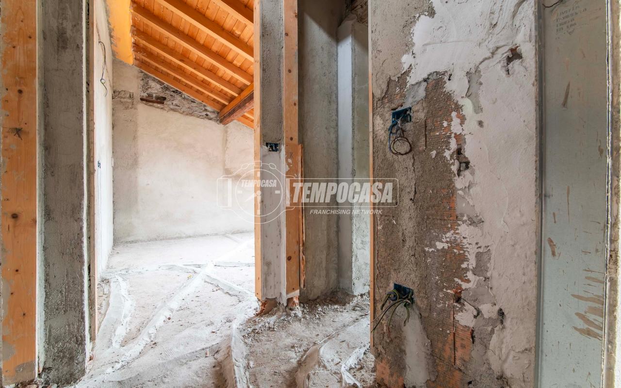 Magazzino in Via Pietro Micca, Paderno Dugnano, {3} - Foto 2
