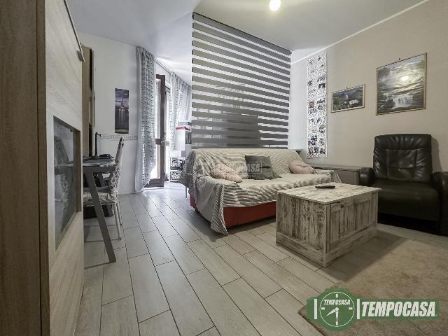 3-room flat in Via Cupello 11/a, San Donato Milanese - Photo 1