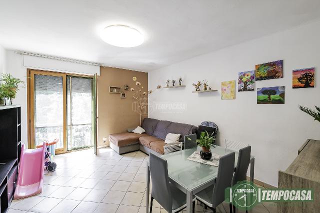 4-room flat in Via Ferrandina 14/B, San Donato Milanese - Photo 1