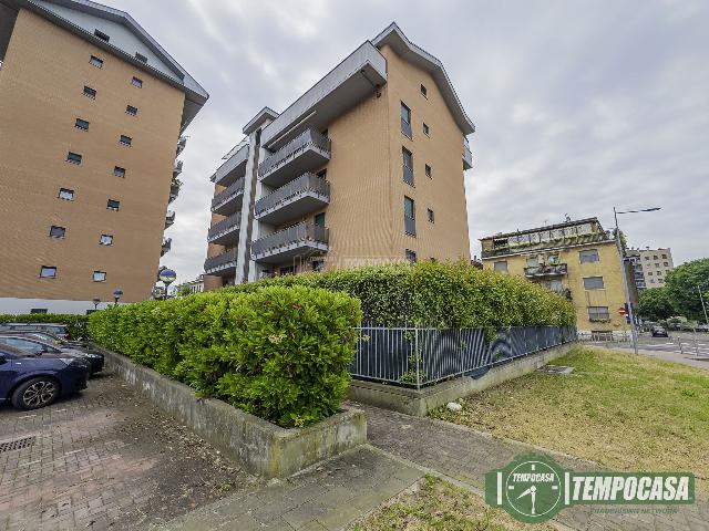 3-room flat in Via Volturno 7, San Donato Milanese - Photo 1