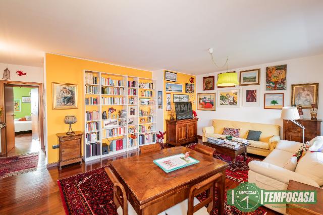 main gallery real estate image