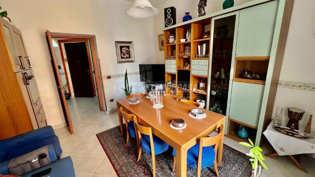 3-room flat in Via Pompeo Magno 9/1, Napoli - Photo 1