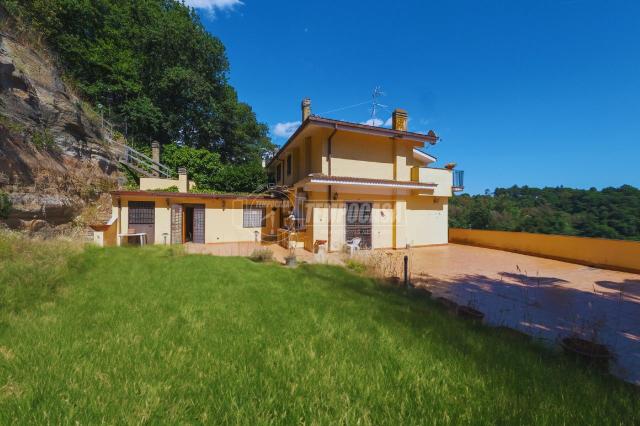 Terraced house in Viale Europa, Formello - Photo 1