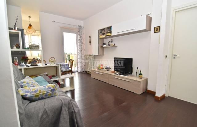 2-room flat in Via Ostellino, Brandizzo - Photo 1