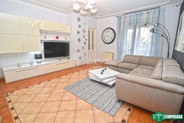 4-room flat in Via Volturno, Settimo Torinese - Photo 1