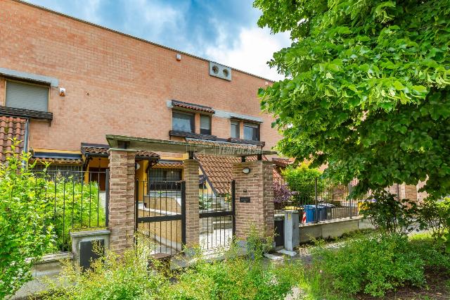 Terraced house in Via Guareschi 49, Gassino Torinese - Photo 1