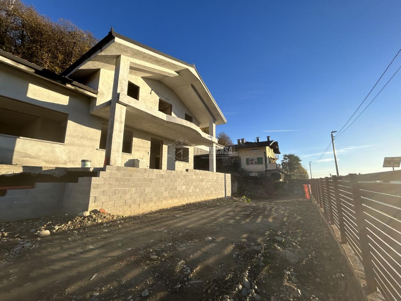 Villa in vendita a Candia Canavese