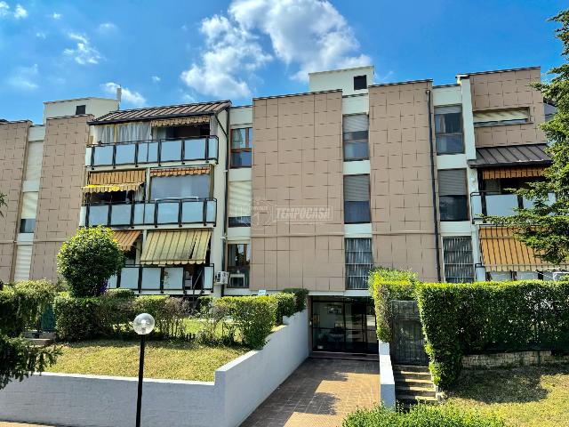 4-room flat in Via Camillo Benso Cavour, Rivoli - Photo 1