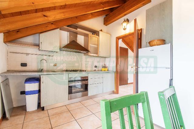 2-room flat in Via Einaudi, Gerenzano - Photo 1