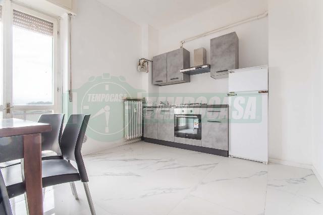 2-room flat in Via Trieste 1, Gerenzano - Photo 1