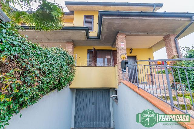 Terraced house in Via delle Azalee 6, Sordio - Photo 1