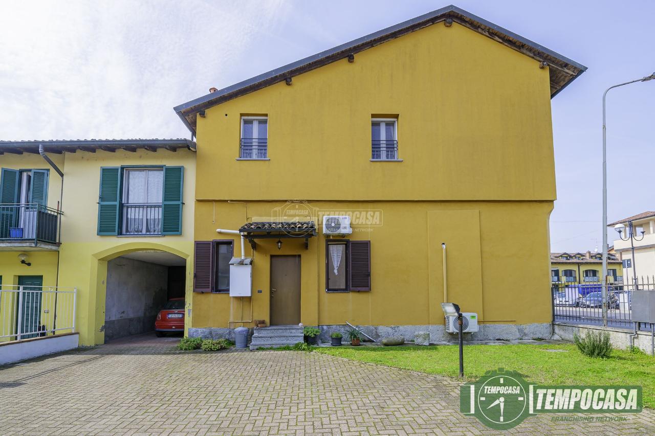 Appartamento in vendita a San Zenone Al Lambro