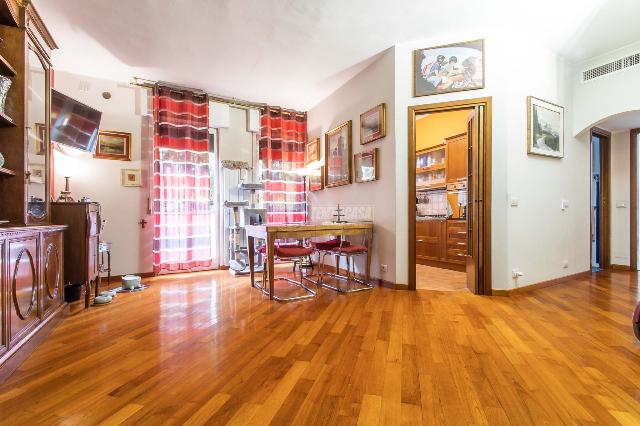 Dreizimmerwohnung in Viale dei Fiori 63, Cusano Milanino - Foto 1