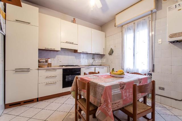 2-room flat in Viale Guglielmo Marconi 39/a, Cusano Milanino - Photo 1