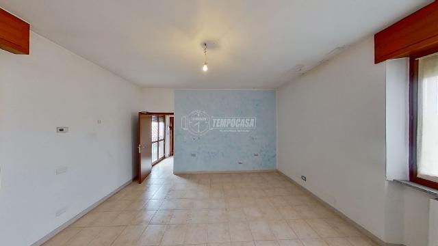 2-room flat, Seveso - Photo 1