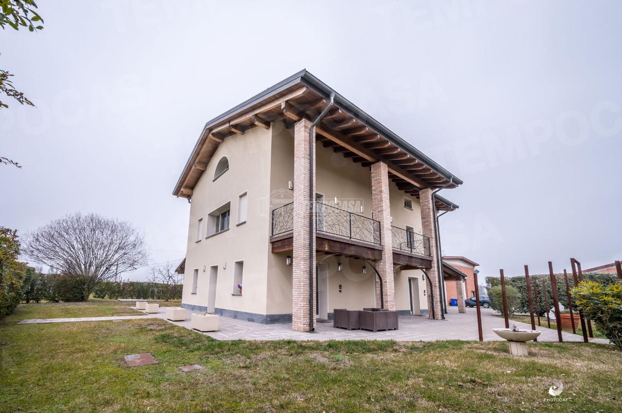 Villa a schiera in vendita a Scandiano