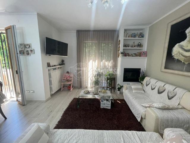 3-room flat in Via Giacomo Matteotti, Scandiano - Photo 1